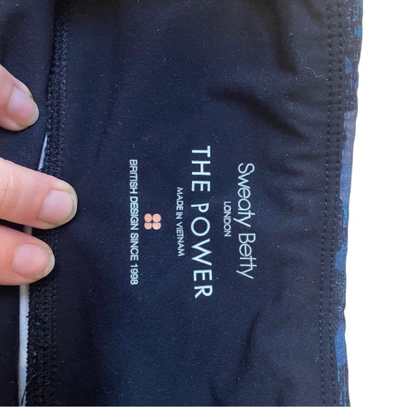 Sweaty Betty Power Workout Legging - Small - Deep Lake Camo Print - Picture 7 of 9